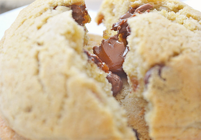 ooey, gooey rolo cookies